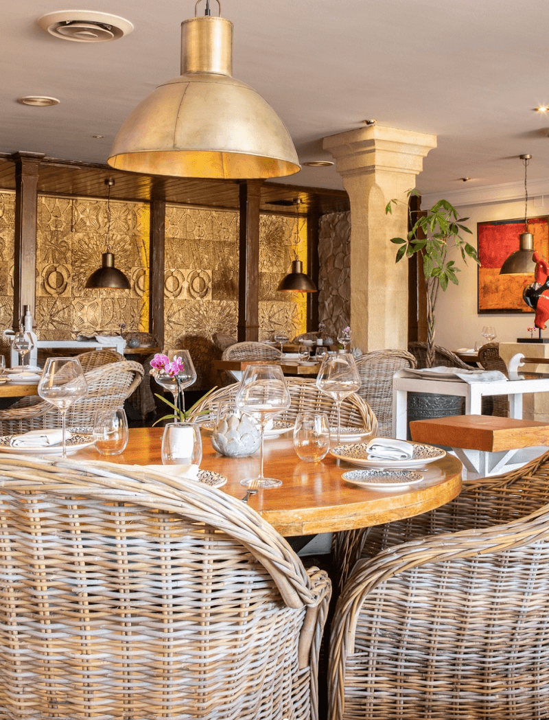 Restaurante Puerto Blanco - restaurante en Calpe, Alicante, España