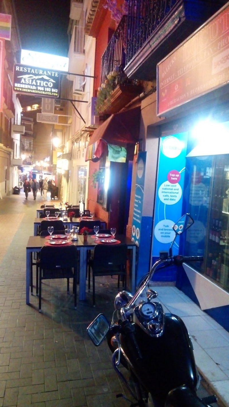 Restaurante Sherpa Asiático - restaurante en Benidorm, Alicante, España
