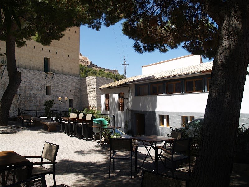 Restaurante y Copas Le Fou - restaurante en Sagunto, Valencia, España