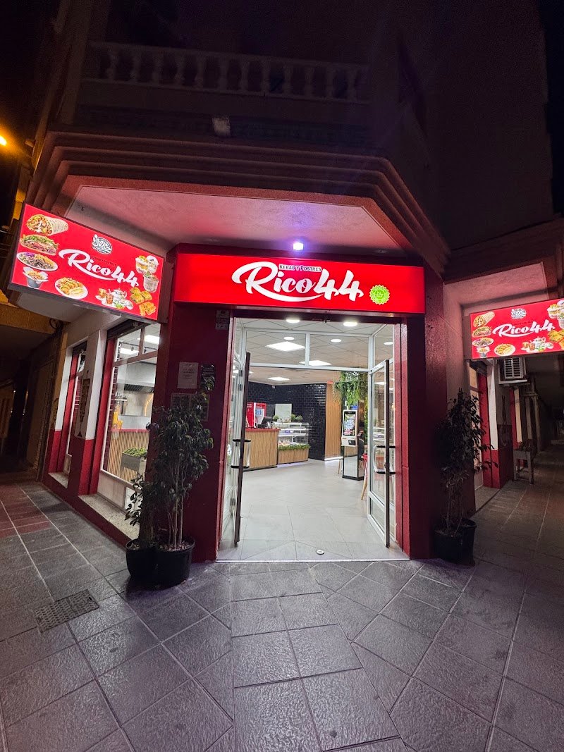 Rico44 Kebab & Postres Guardamar (Halal) - restaurante en Guardamar del Segura, Alicante, España