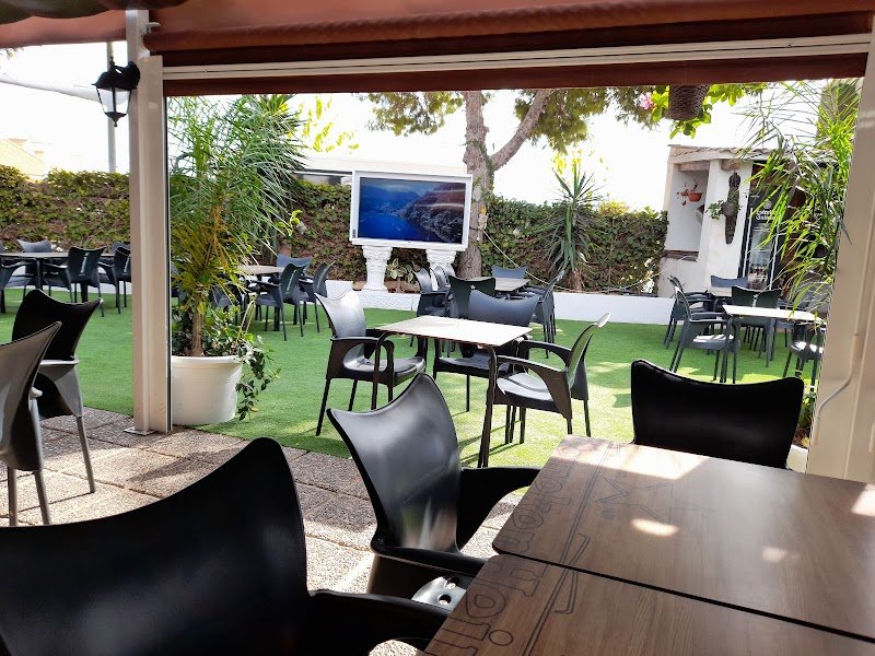 Rincón de Adrián Cafetería-Bar. - restaurante en Pilar de la Horadada, Alicante, España