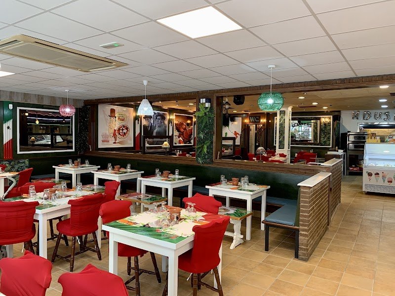 Ristorante pizzeria ‘nduja - restaurante en Benidorm, Alicante, España