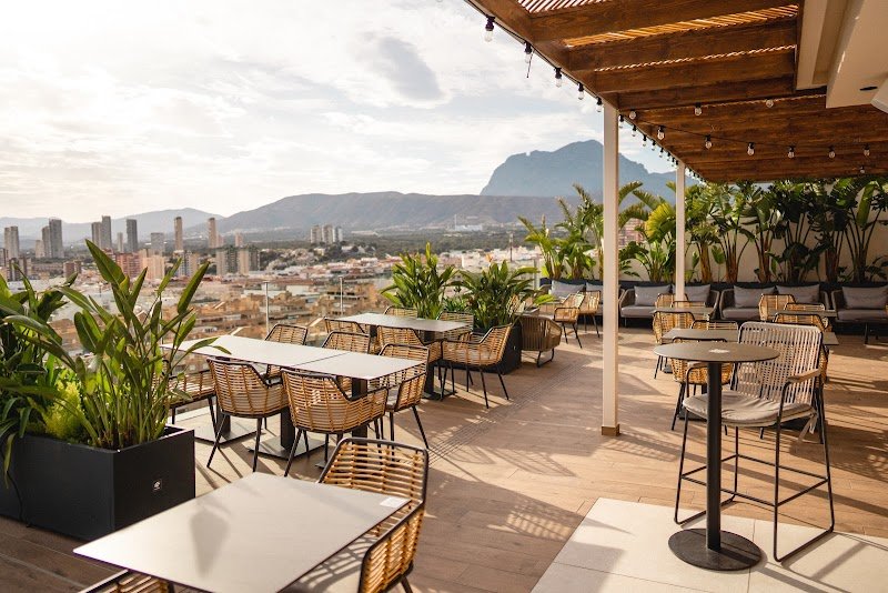 Selvático Rooftop Bar - restaurante en Benidorm, Alicante, España