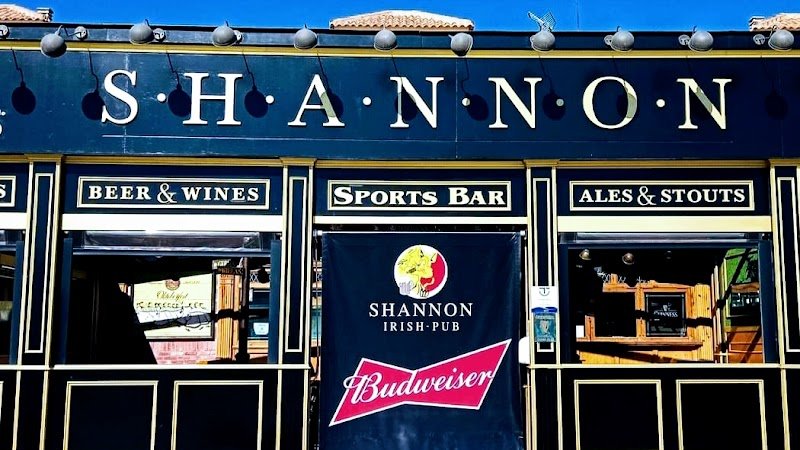 Shannon Pub | Música en vivo, DJ’s, Cocktails y Fiestas en Torrevieja - restaurante en Torrevieja, Alicante, España