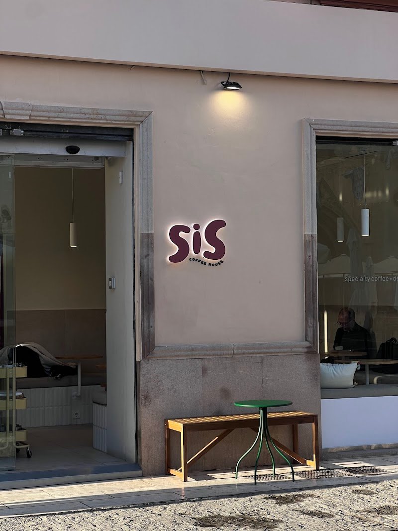 SiS Coffee House - restaurante en Gandía, Valencia, España