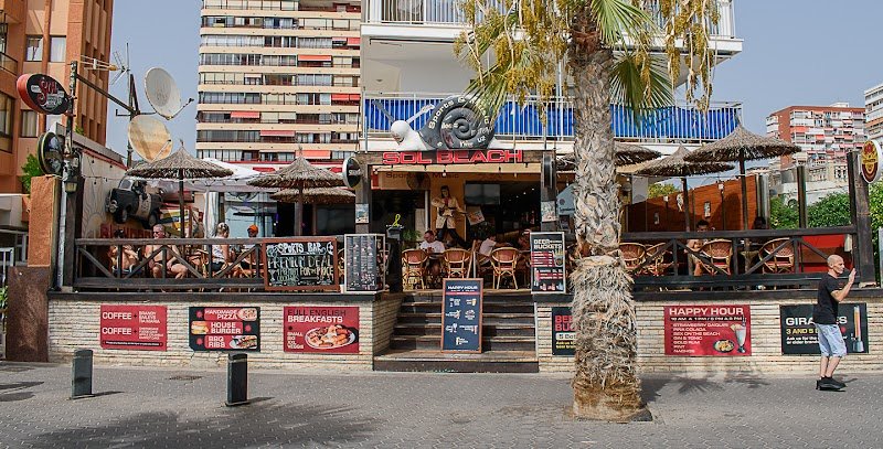 SoL Beach Bar - Benidorm - restaurante en Benidorm, Alicante, España