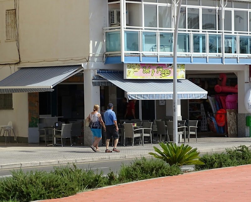 Sol Y Playa - restaurante en Benidorm, Alicante, España