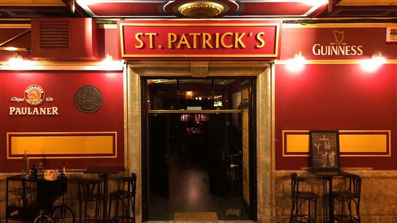 St. Patrick's - restaurante en Elche, Alicante, España