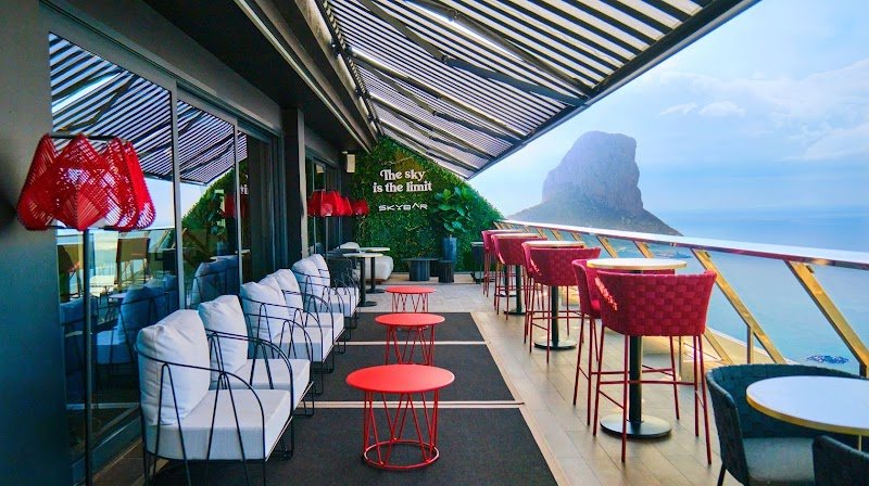 Suitopia Skybar - restaurante en Calpe, Alicante, España