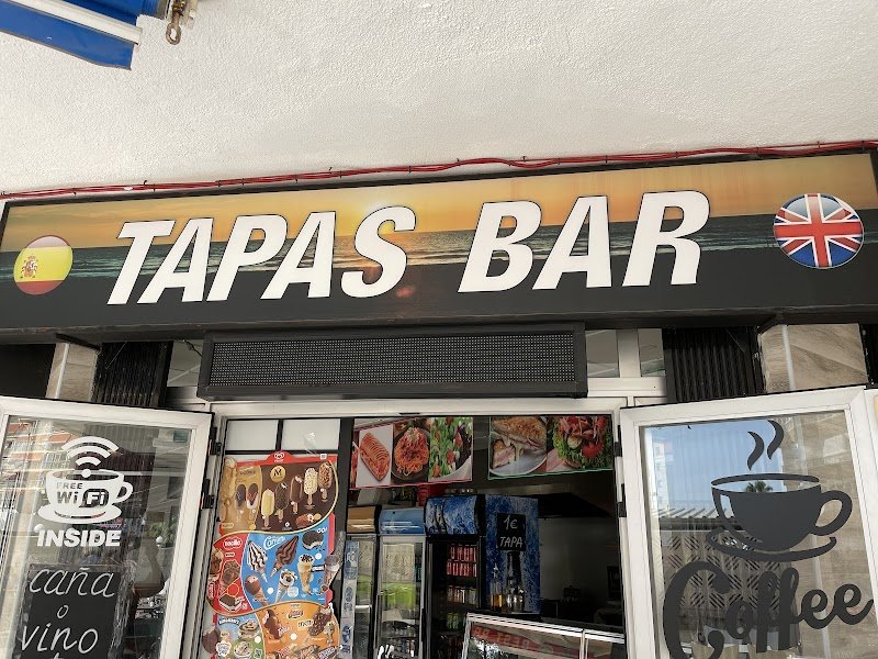 Tapas bar 4you - restaurante en Benidorm, Alicante, España