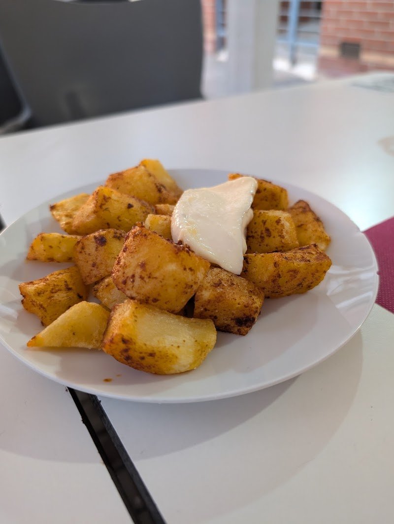 Taperia MonSerEle - restaurante en Sagunto, Valencia, España