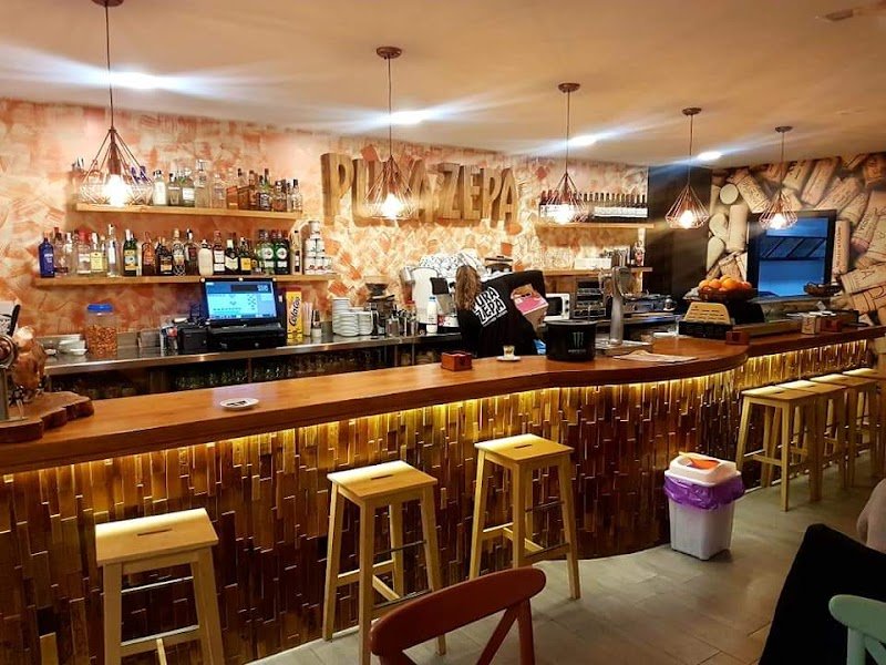 Taperia Purazepa - restaurante en Elche, Alicante, España
