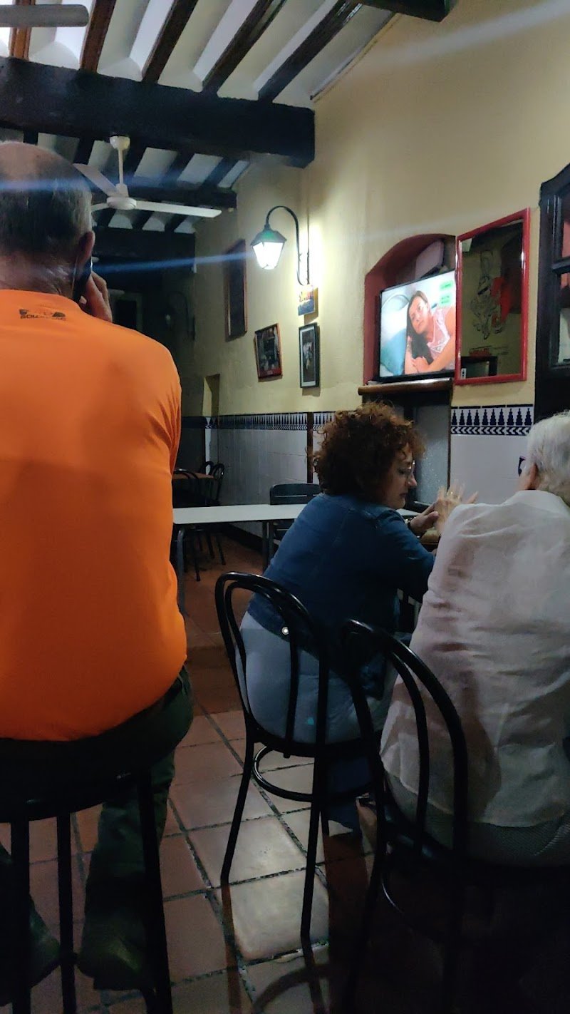 Tasca L'Aveall - restaurante en Cabanes, Castellón, España