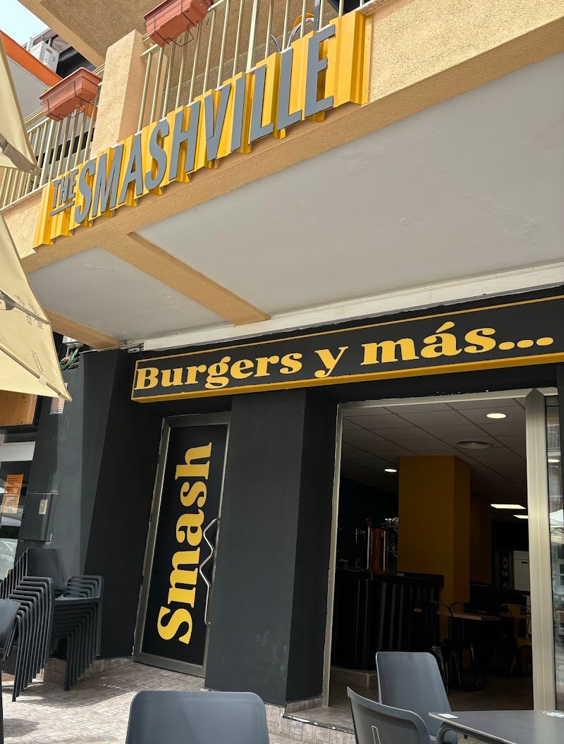 The Smashville - restaurante en Oliva, Valencia, España