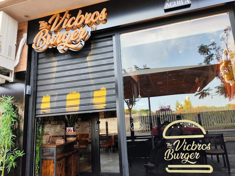 The VicBros Burger - restaurante en Alicante, Alicante, España