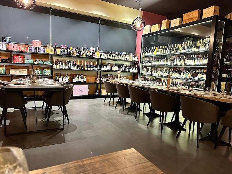 Tintorera Wine Restaurant - restaurante en Alboraya, Valencia, España
