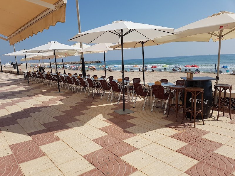 Titto's - restaurante en El Perelló, Valencia, España