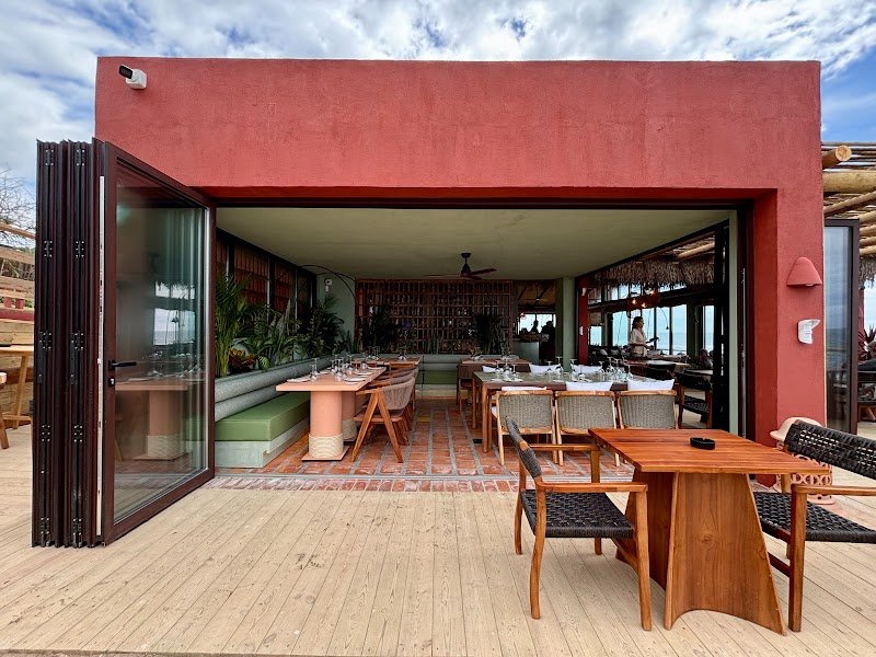 Tonys Beach Restaurant - restaurante en Marbella, Málaga, España