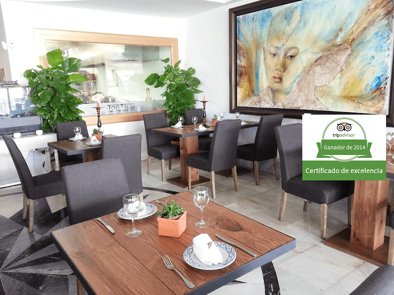 Top Thai Restaurante Puerto Banús - restaurante en Marbella, Málaga, España