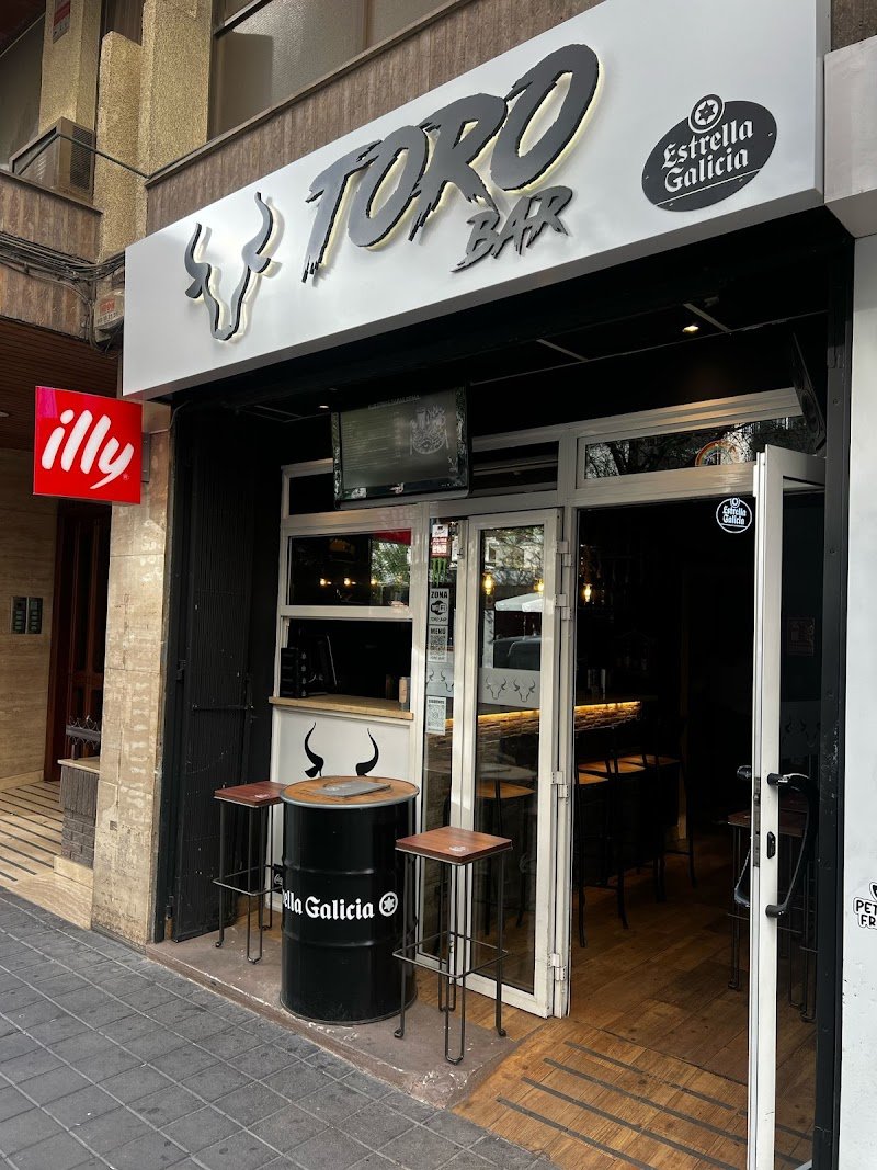 TORO BAR ALICANTE - restaurante en Alicante, Alicante, España