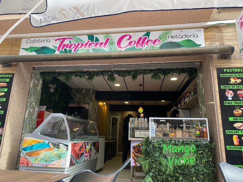 Tropical Coffee - restaurante en Santa Pola, Alicante, España
