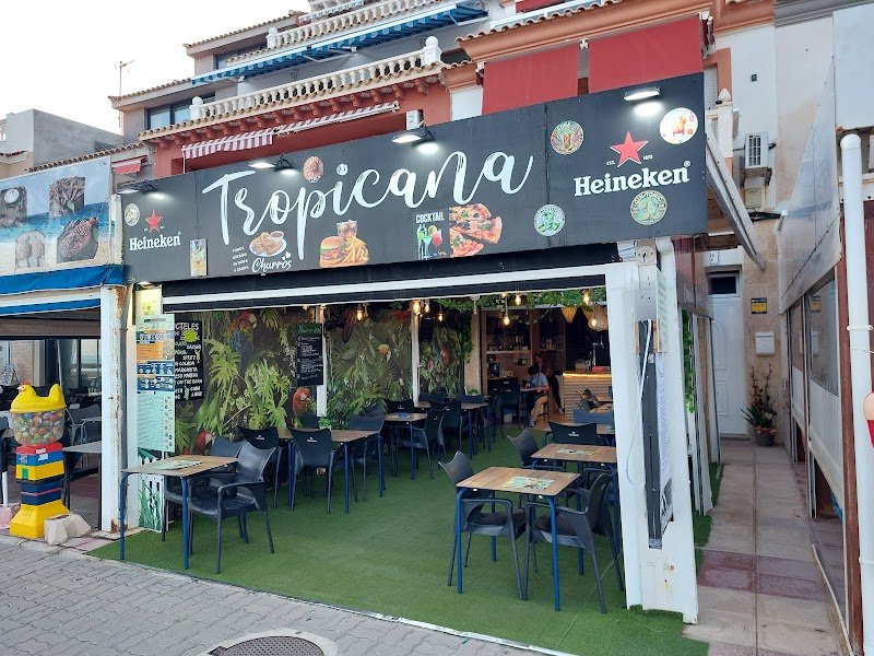TROPICANA - restaurante en El Campello, Alicante, España