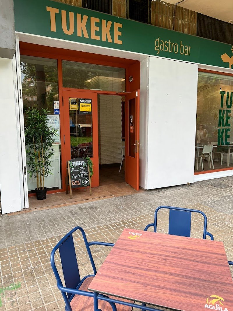Tukeke Gastrobar - restaurante en Valencia, Valencia, España