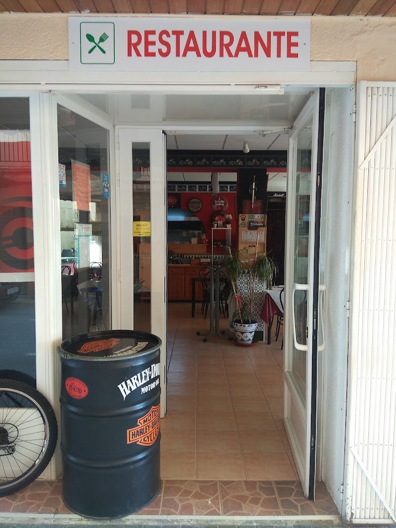 Turismo Custom Villajoyosa - restaurante en Villajoyosa, Alicante, España