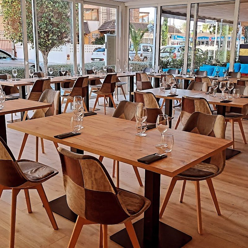 Un été Français - restaurante en Benidorm, Alicante, España