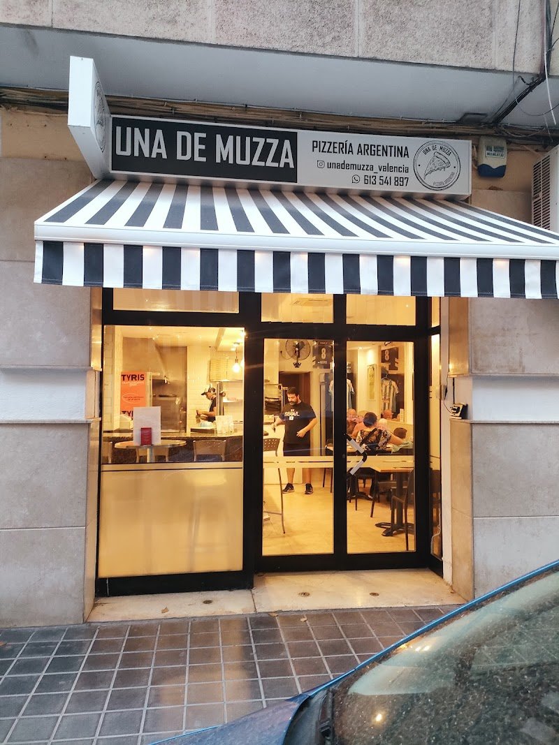 Una de Muzza - Pizzería Argentina - restaurante en Valencia, Valencia, España