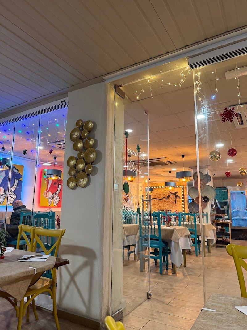 Vaca Beach - restaurante en Finestrat, Alicante, España