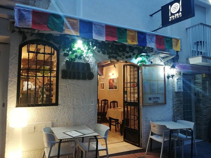 VAJRA BISTRO - restaurante en Benidorm, Alicante, España