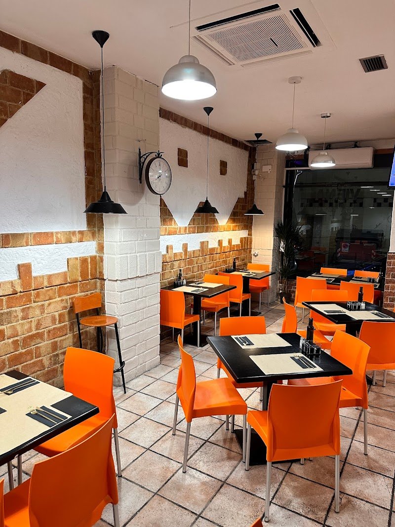 Viena Bistró bar - restaurante en Alicante, Alicante, España