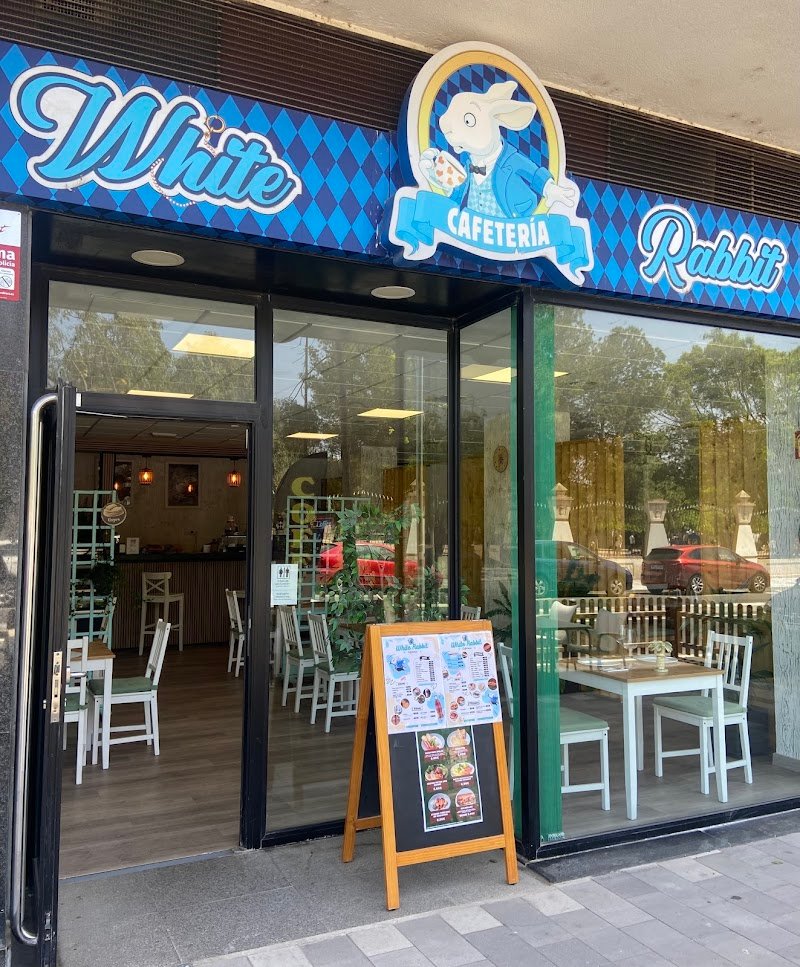 White Rabbit - restaurante en Torrevieja, Alicante, España