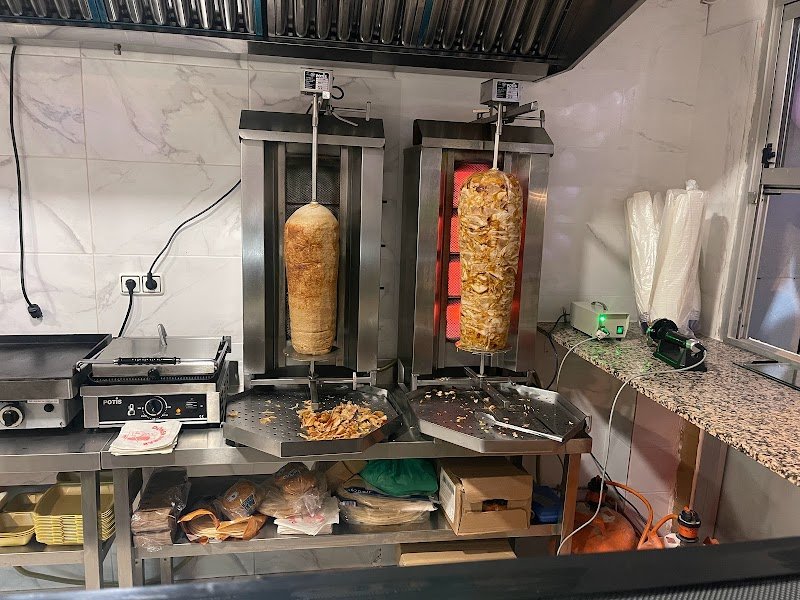 Wonder food’s kebab pizzeria حلال - restaurante en Elche, Alicante, España