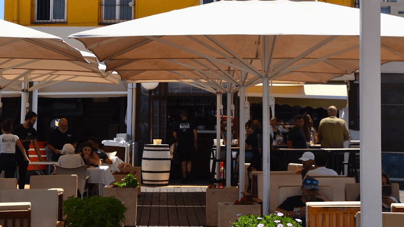 Nautilus Restaurante - restaurante en Torrevieja, Alicante, España