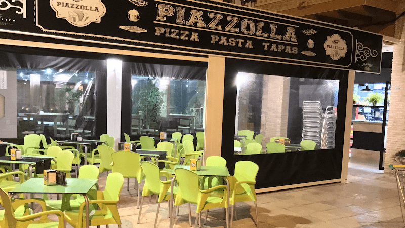 PIAZZOLLA RESTAURANTE -- Tapas, Tapas Gourmet, Pastas, Carnes Pescados pizza Menús Raciones - restaurante en El Campello, Alicante, España